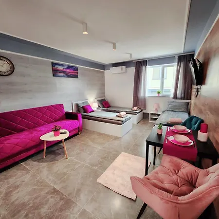 Continental 3 Apartment